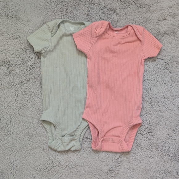 Just One You by Carter’s Baby Ribbed Onesies 2-Pack | Size 0-3 - Picture 1 of 9
